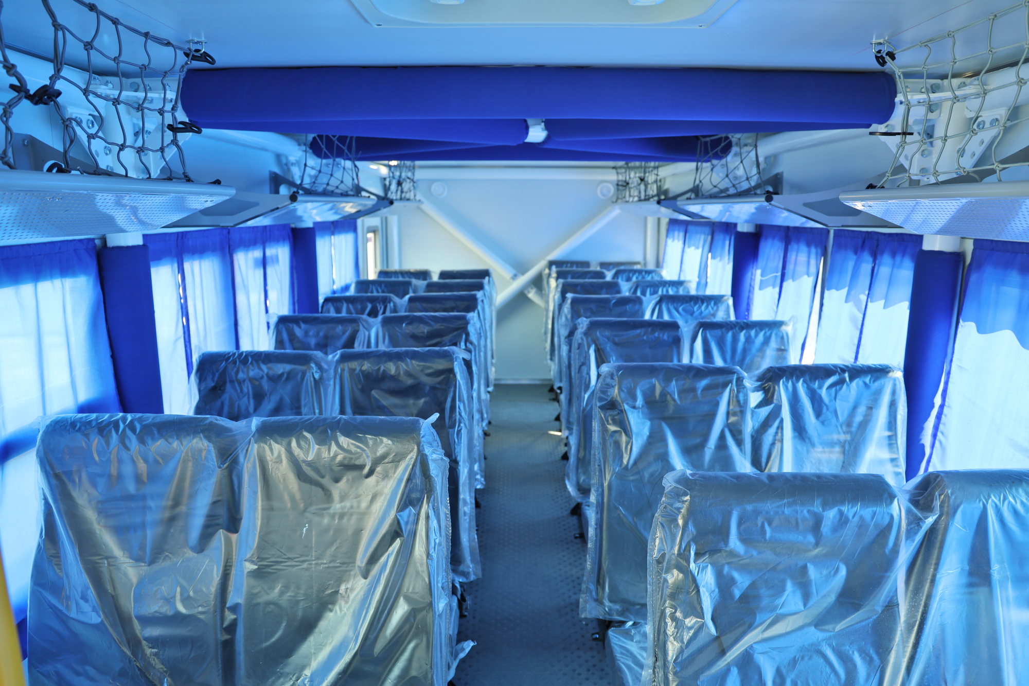 Вахтовый автобус 28 мест (каркас безопасности) на шасси МАЗ 6317F9 3