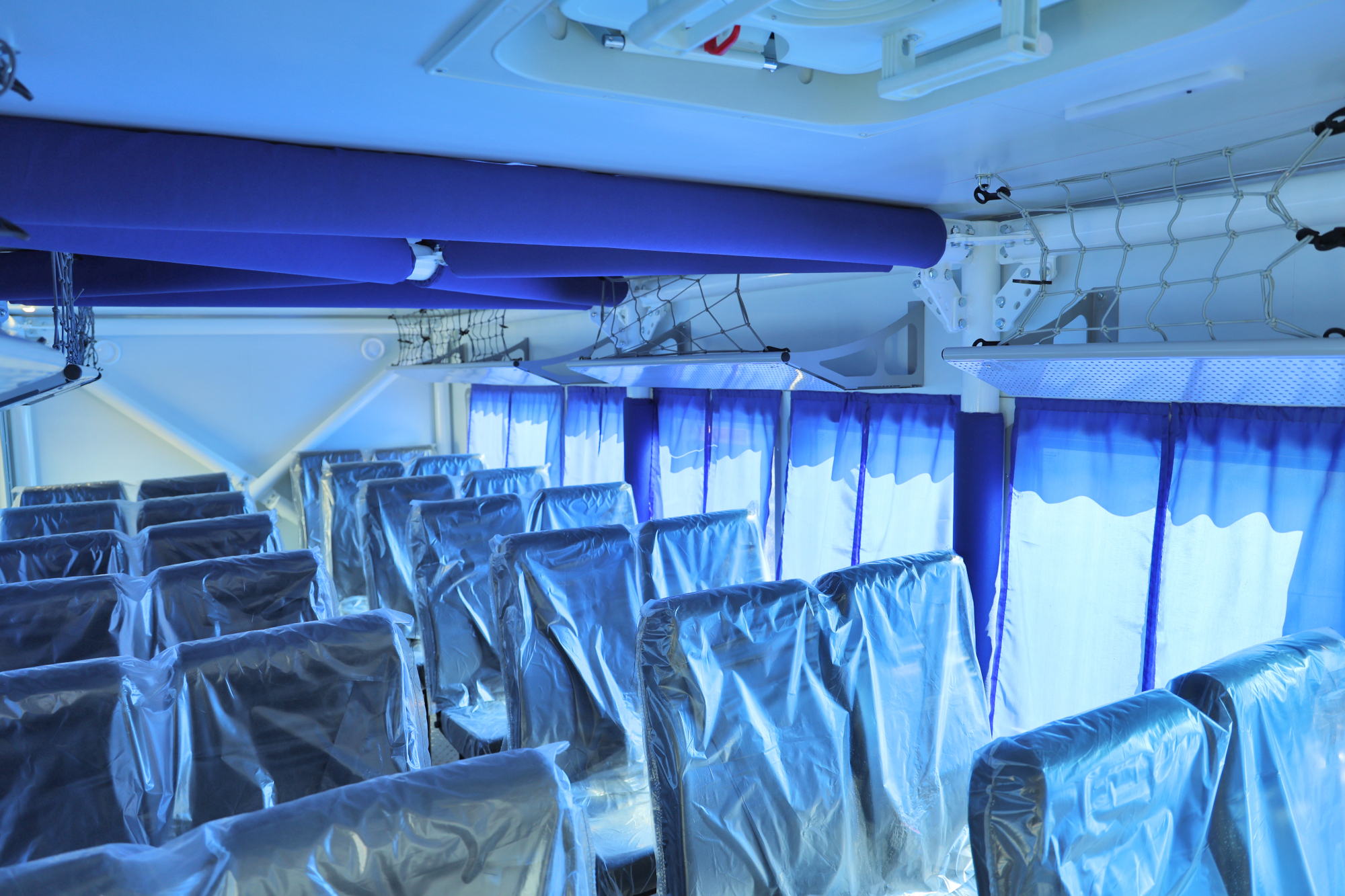 Вахтовый автобус 28 мест (каркас безопасности) на шасси МАЗ 6317F9 5