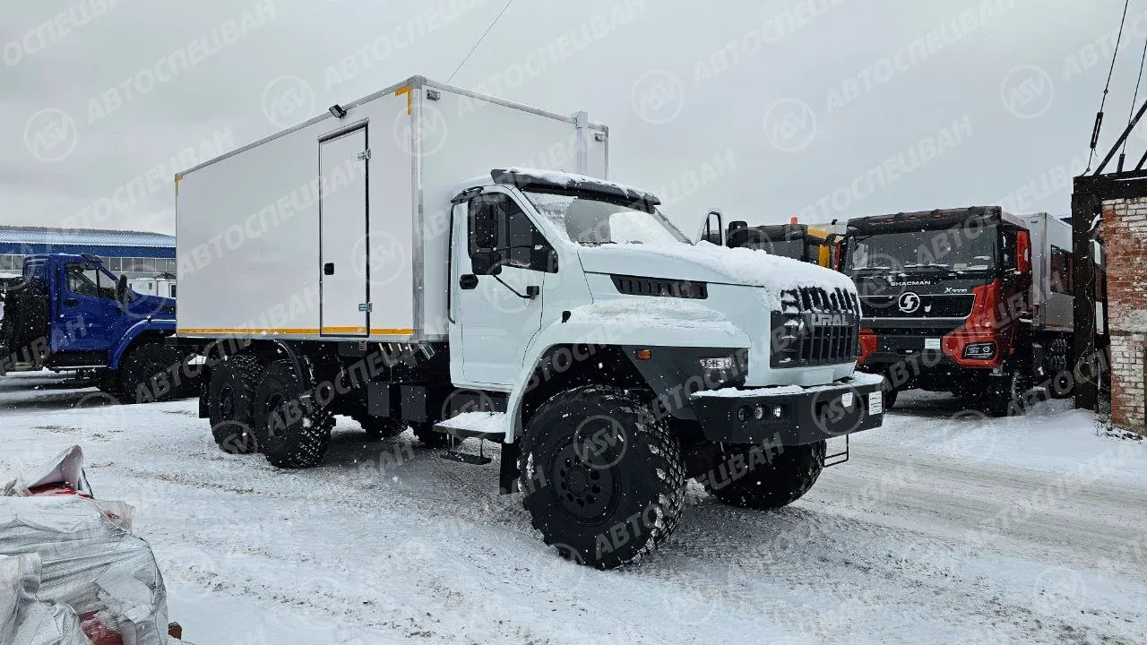 Передвижная столовая (12 мест) на шасси Урал-4320 0