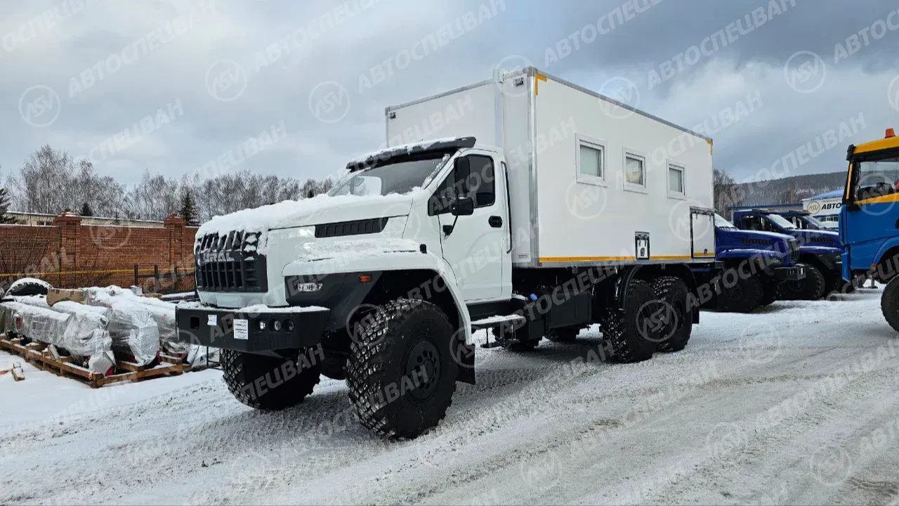 Передвижная столовая (12 мест) на шасси Урал-4320 1