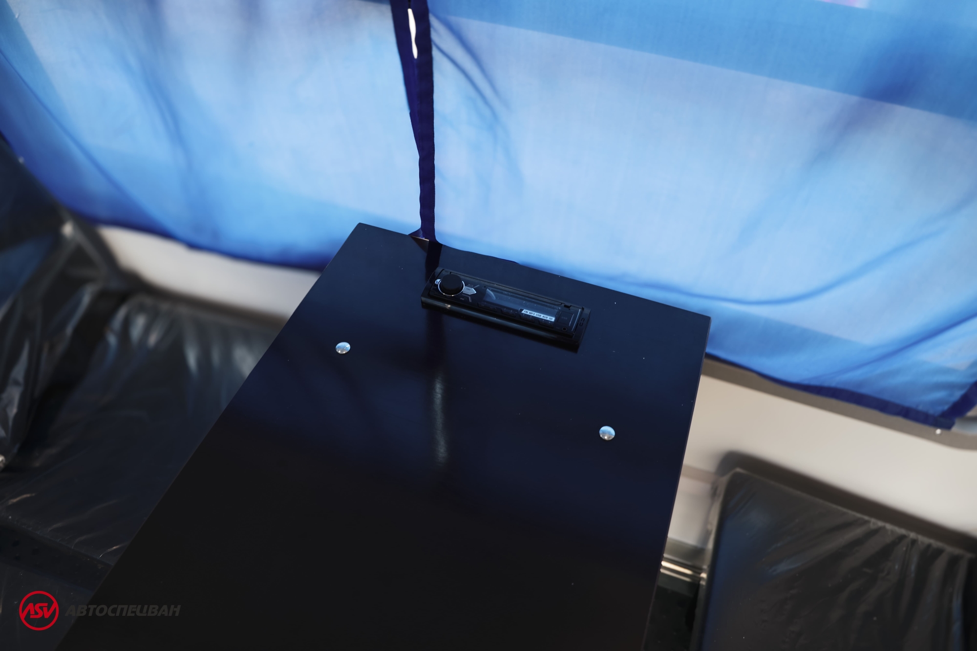 Вахтовый автобус на газовом шасси Урал 4320-18, 26 мест 3