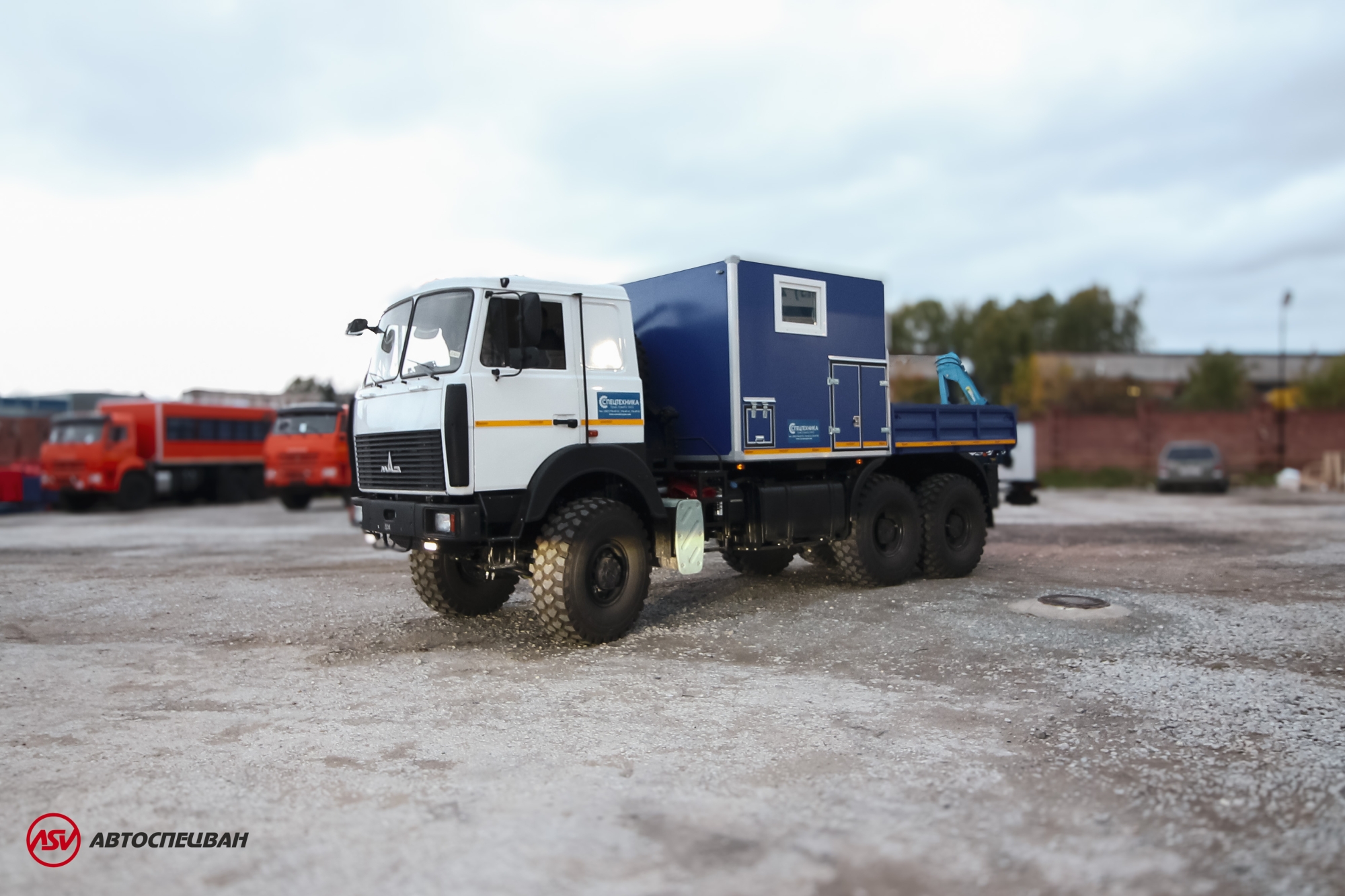 Агрегат для ремонта и обслуживания качалок АРОК МАЗ 6317F9 с КМУ ИМ-20 0