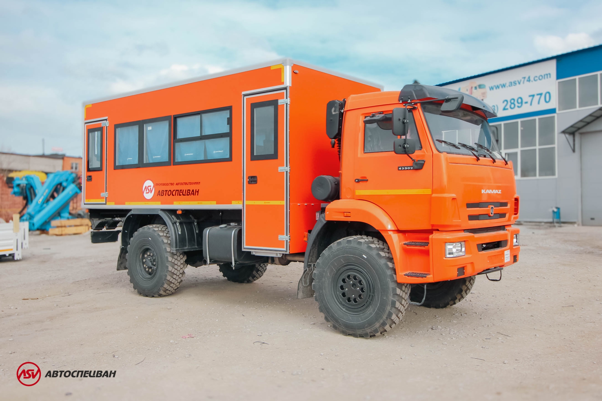 Вахтовый автобус КАМАЗ 43502-3036-66, 20 мест 0