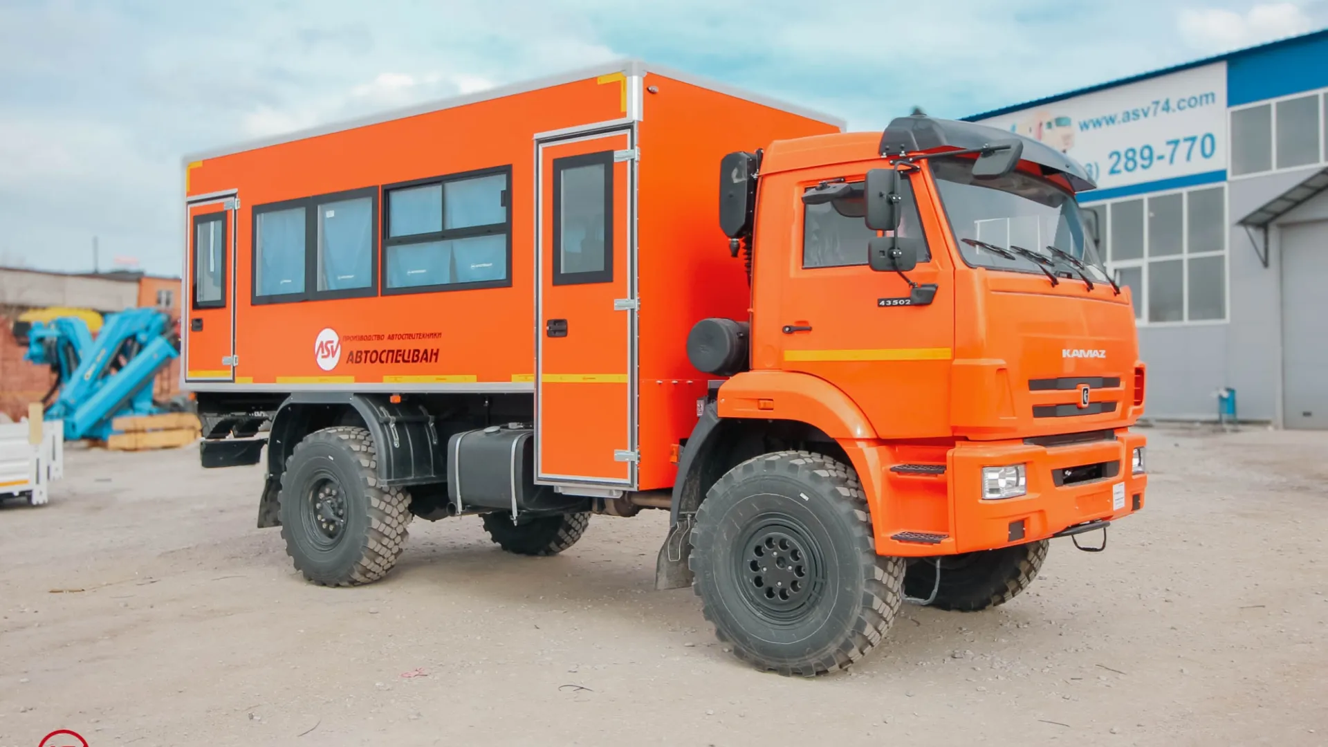 Вахтовый автобус КАМАЗ 43502-3036-66, 20 мест 0