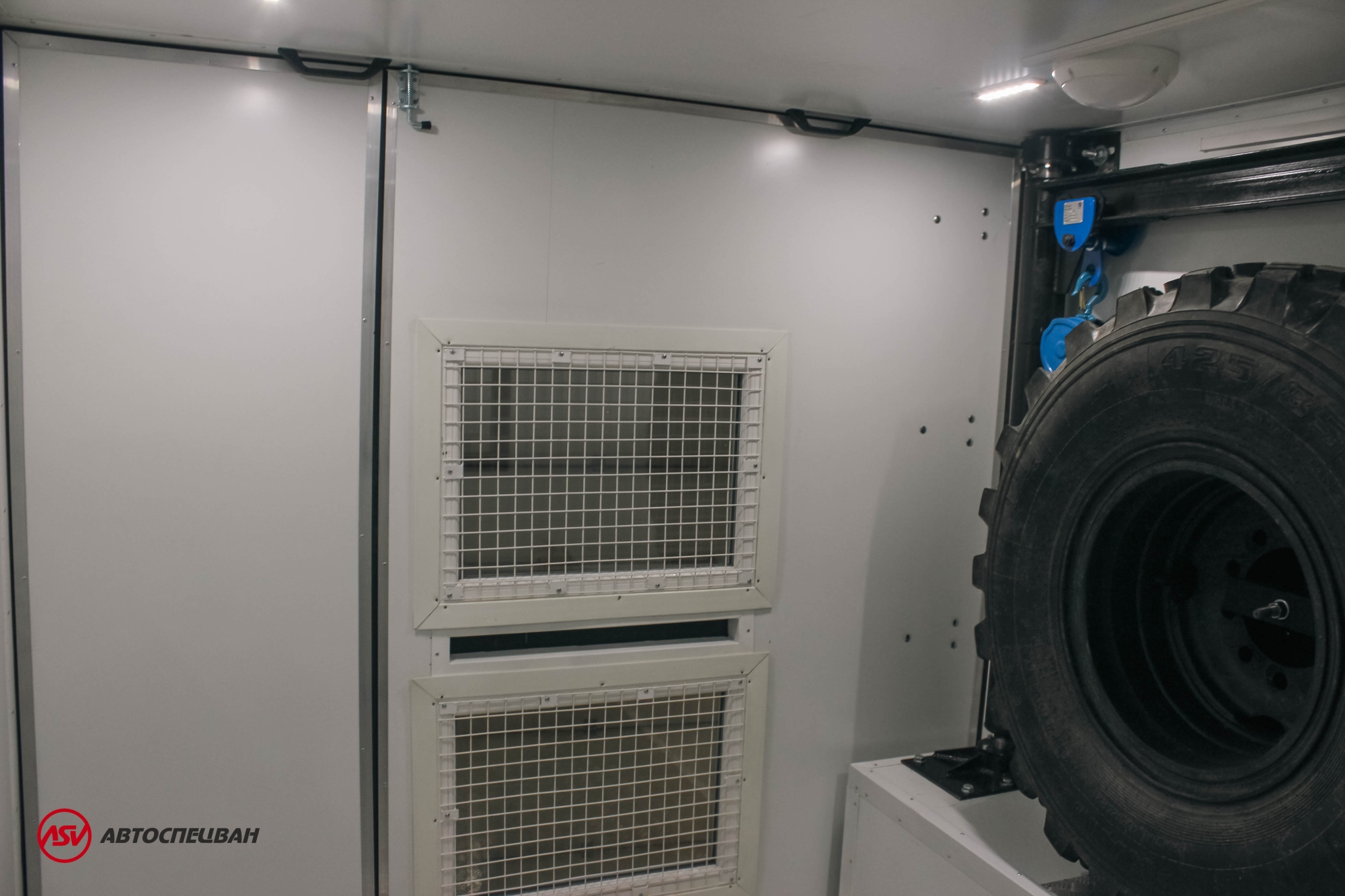 Лаборатория исследования скважин АИС 4