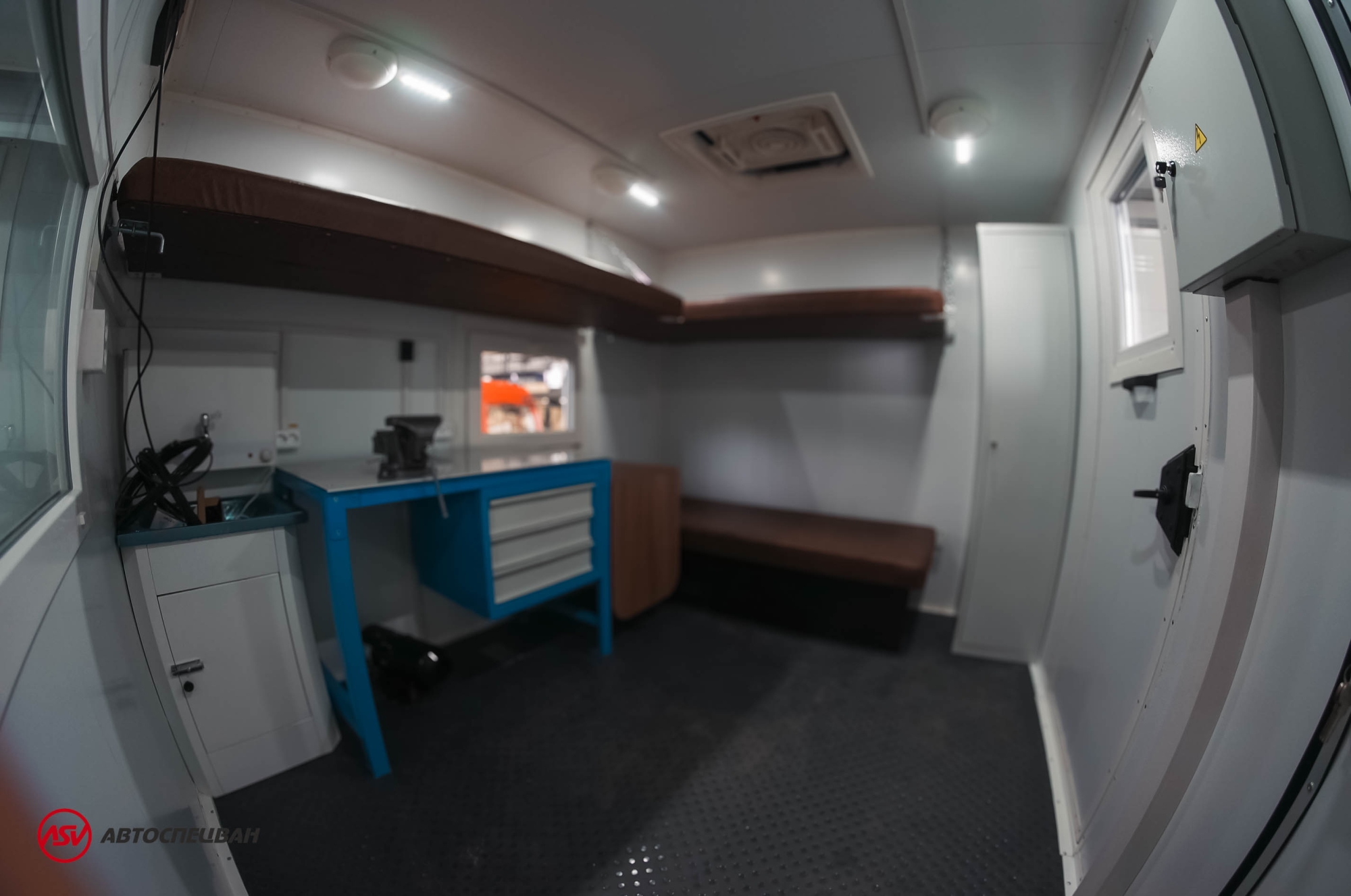 Лаборатория исследование скважин АИС (3 спальных места) 5