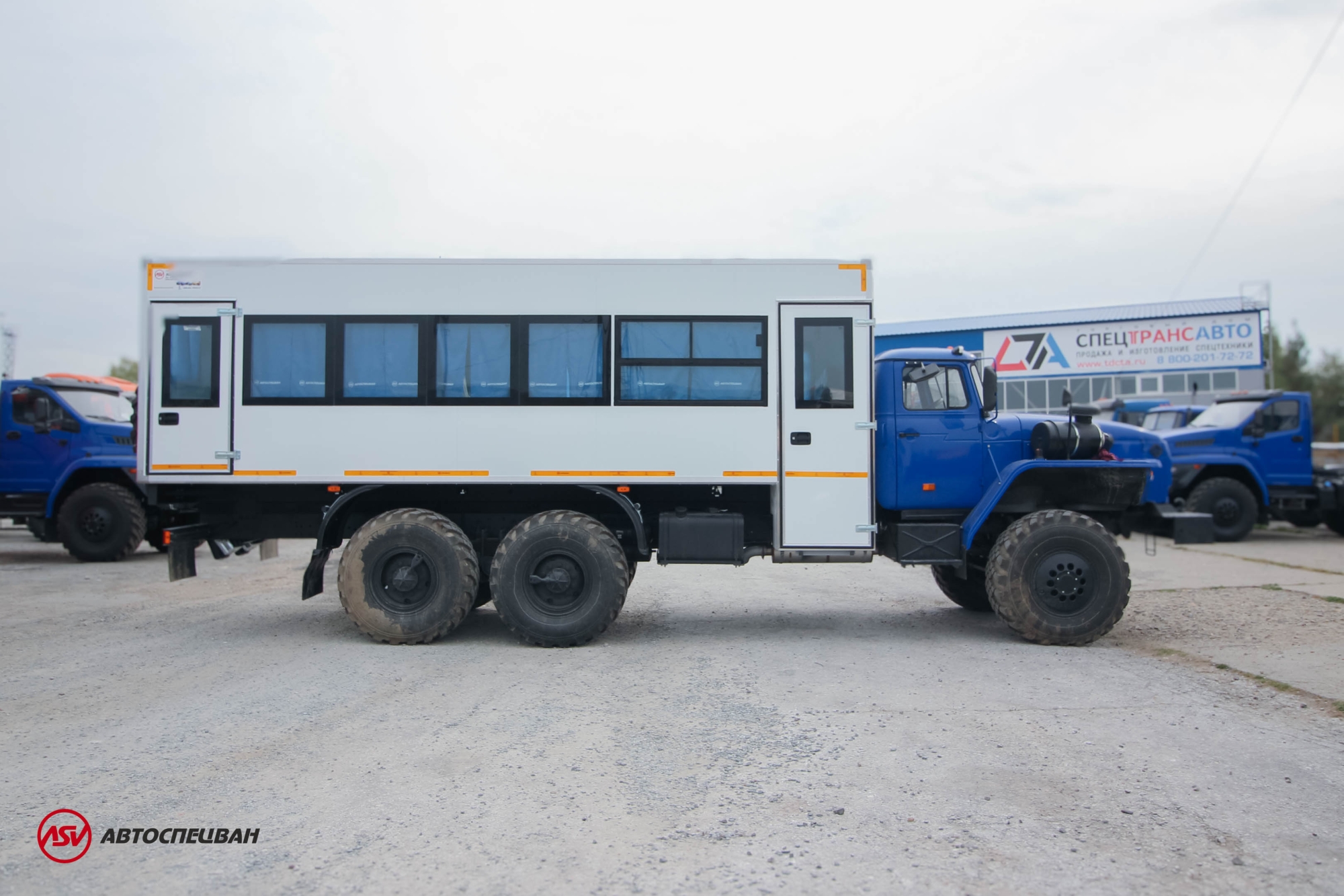 Вахтовый автобус Урал 4320-1912-60, 28 мест 2