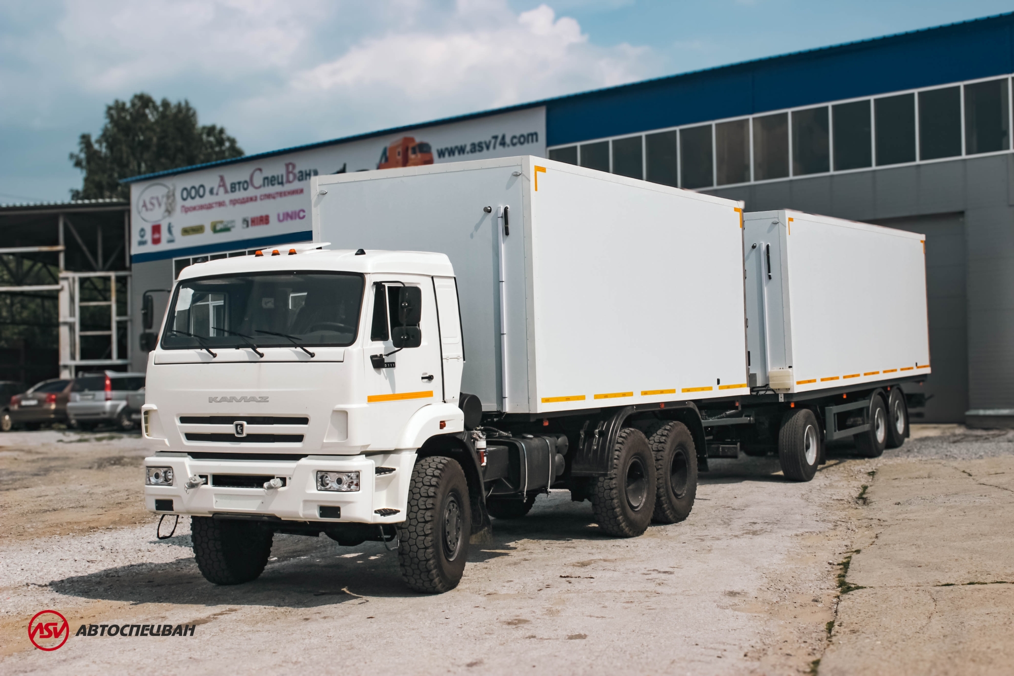 Изотермический фургон КамАЗ 65111 (автопоезд) 0