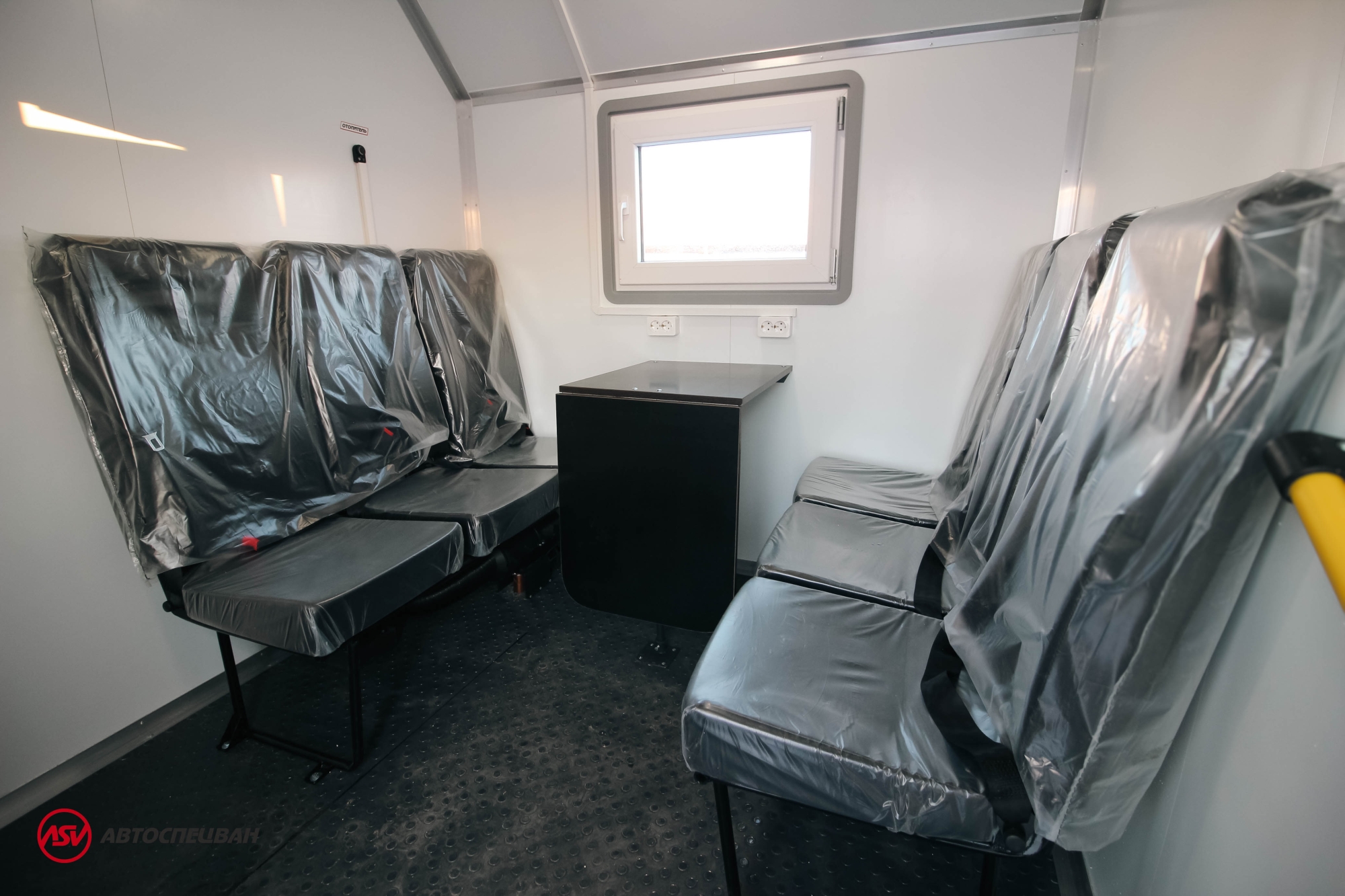 Агрегат ремонта и обслуживания качалок Камаз 43118-3027-50 с КМУ Fassi M20A.12 3