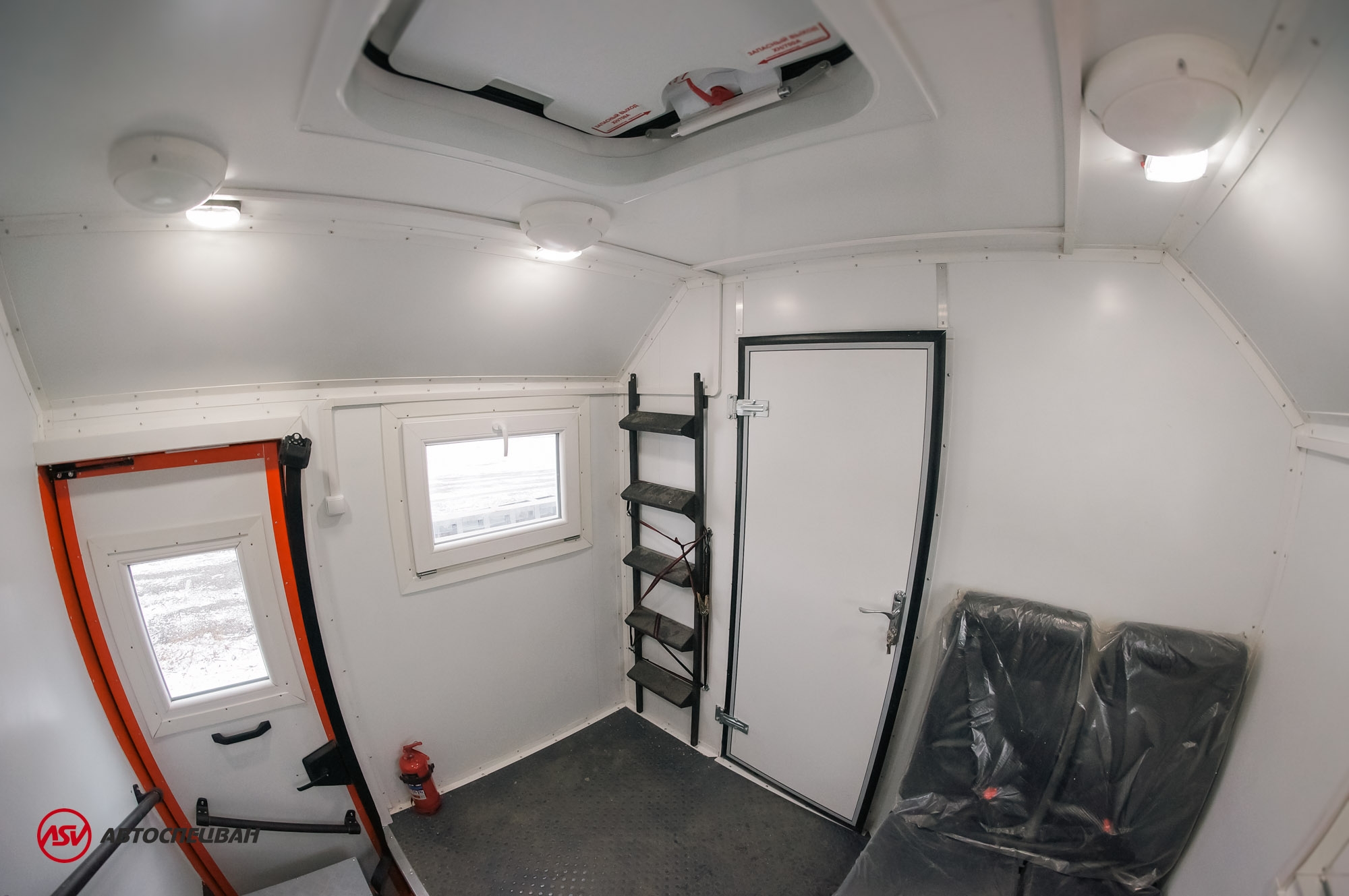 Передвижная мастерская ПАРМ Урал NEXT с КМУ 7