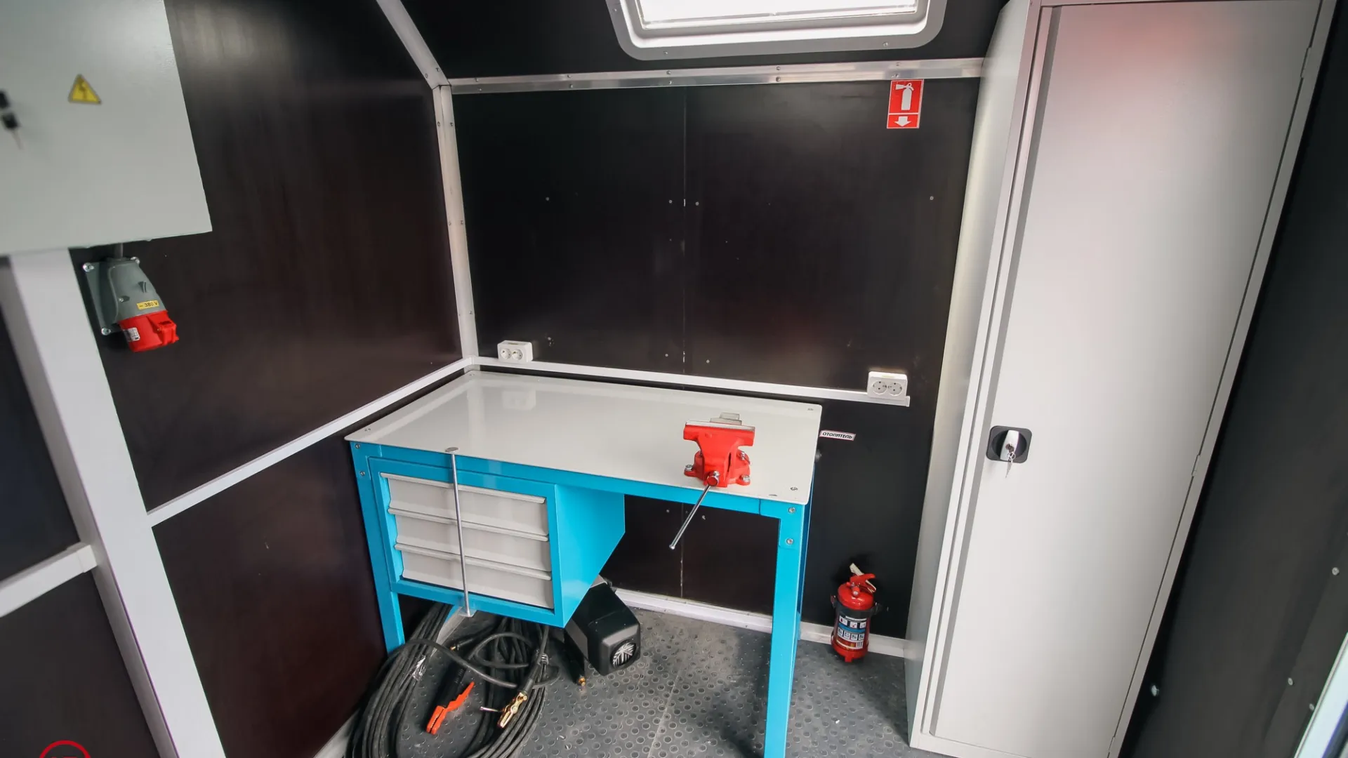 ПАРМ КамАЗ 43118-3027-50 с КМУ ИМ-25 5