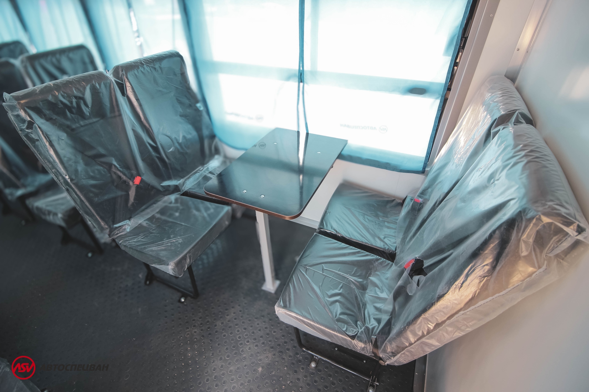 Вахтовый автобус Урал NEXT 4320-6952-72 (Е5) Г38, 28 мест 3