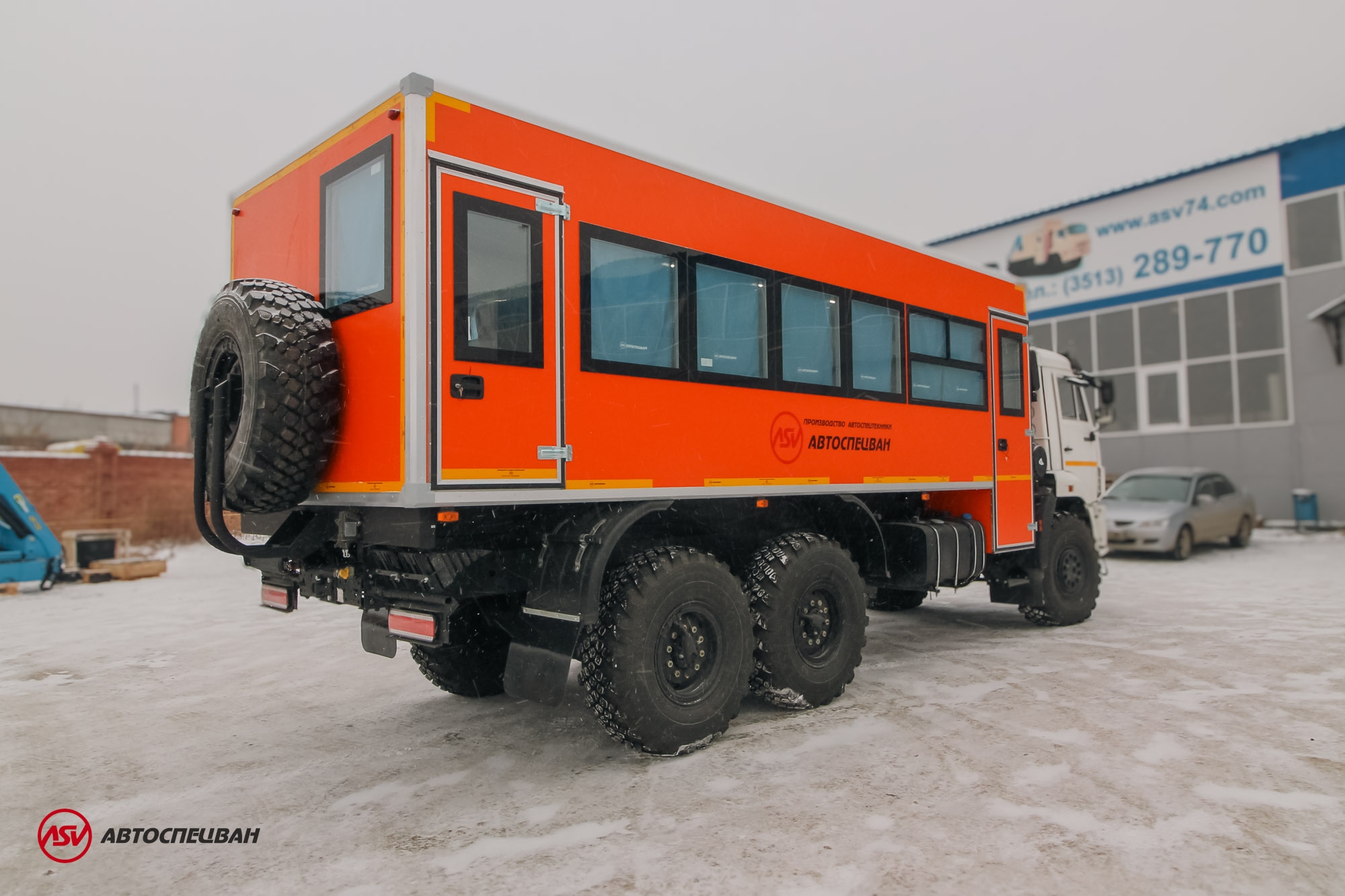 Вахтовый автобус КАМАЗ 43118-3027-50, 28 мест 2