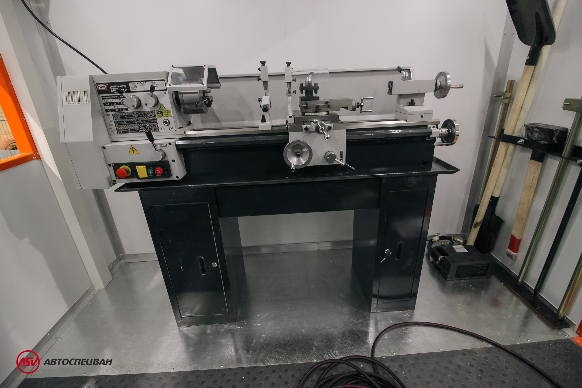 Передвижная мастерская ПАРМ КамАЗ 43118-3027-50 с токарным станком и КМУ ИМ-95 4