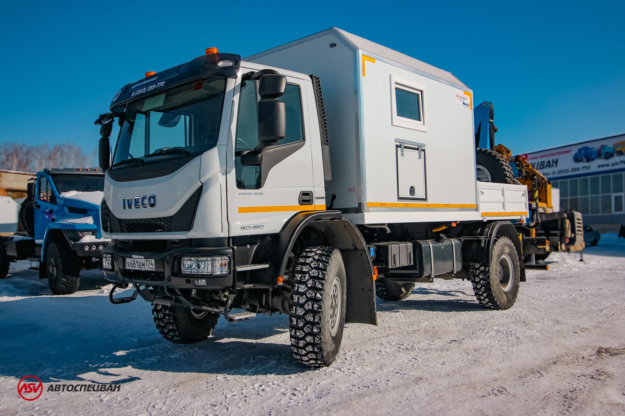 Передвижная мастерская ПАРМ на шасси Iveco АМТ EuroCargo MLC150 c бортовой платформой и КМУ ИМ-50 1