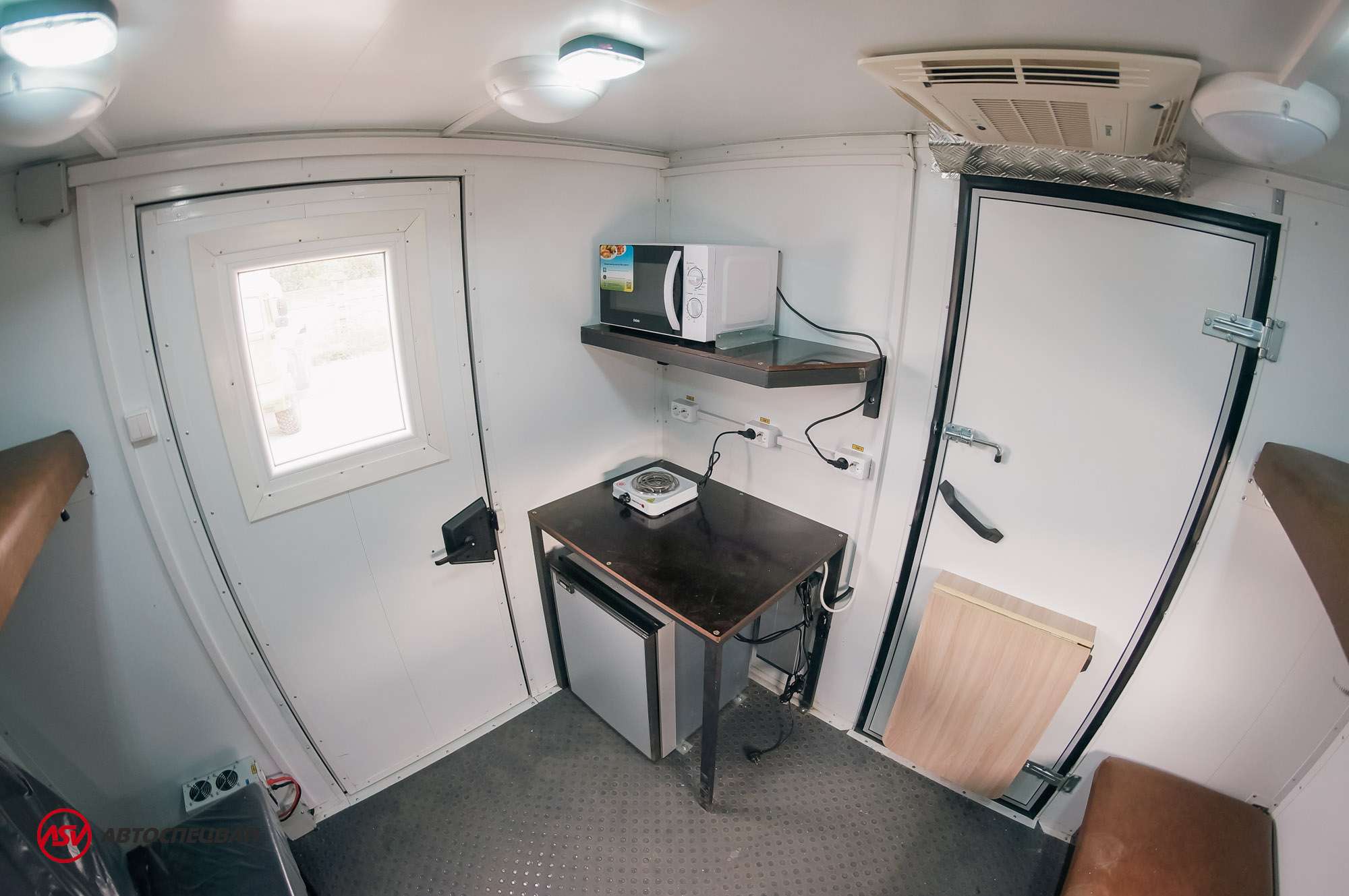 Передвижная проявочная лаборатория КамАЗ 43502 6