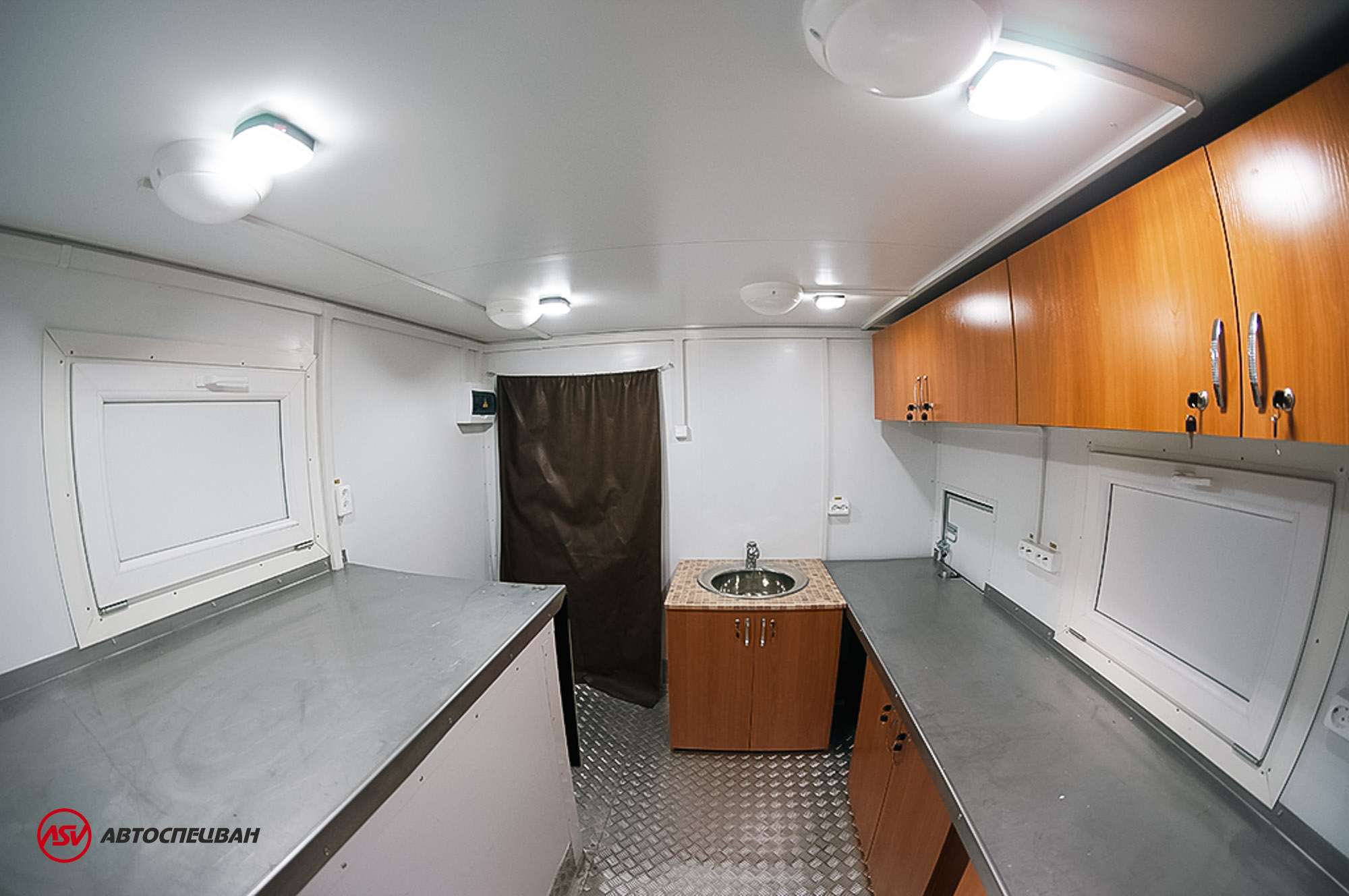 Передвижная проявочная лаборатория КамАЗ 43502 11