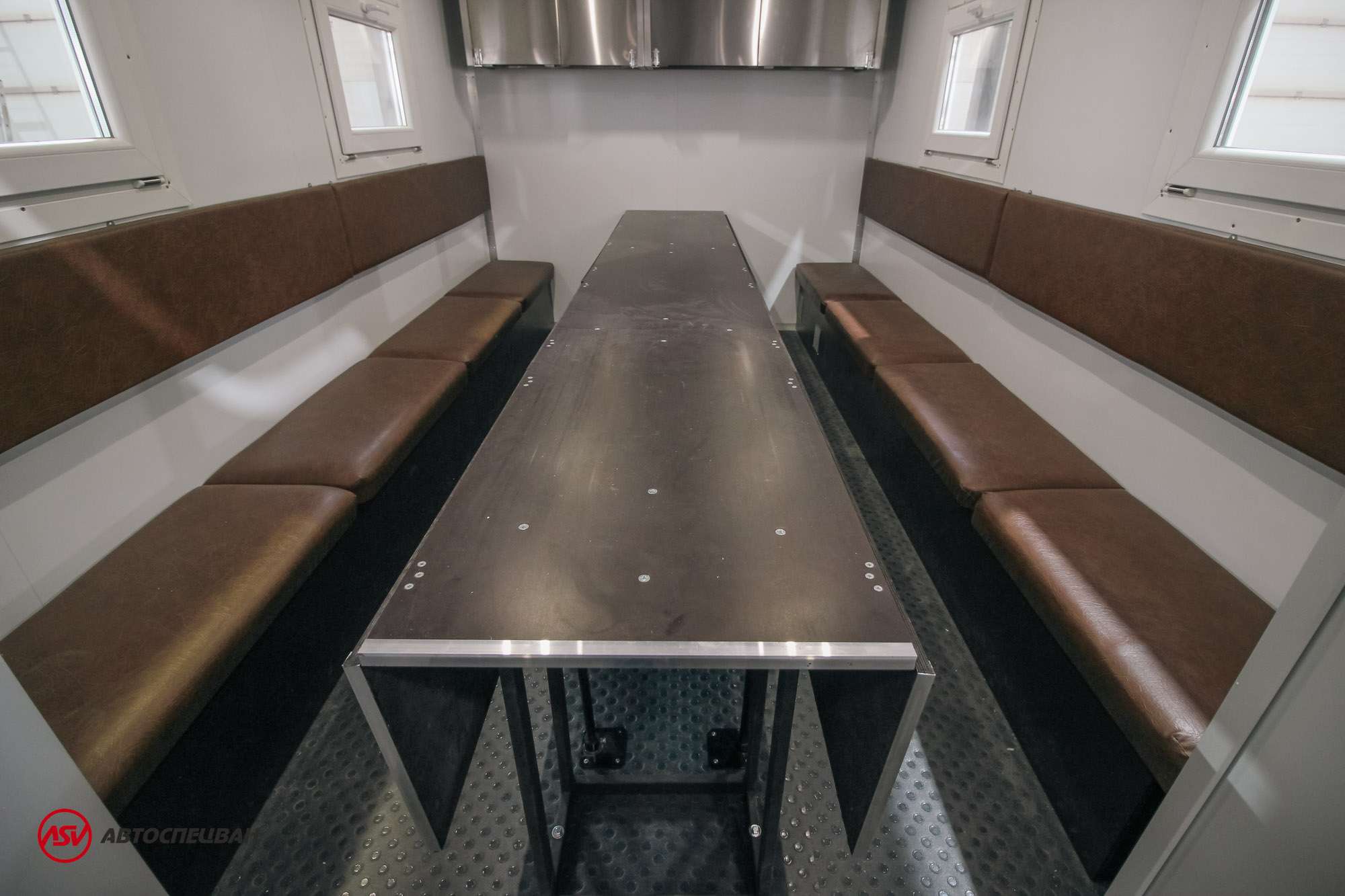 Передвижная столовая (16 мест) на шасси КамАЗ 43118-3027-50 1
