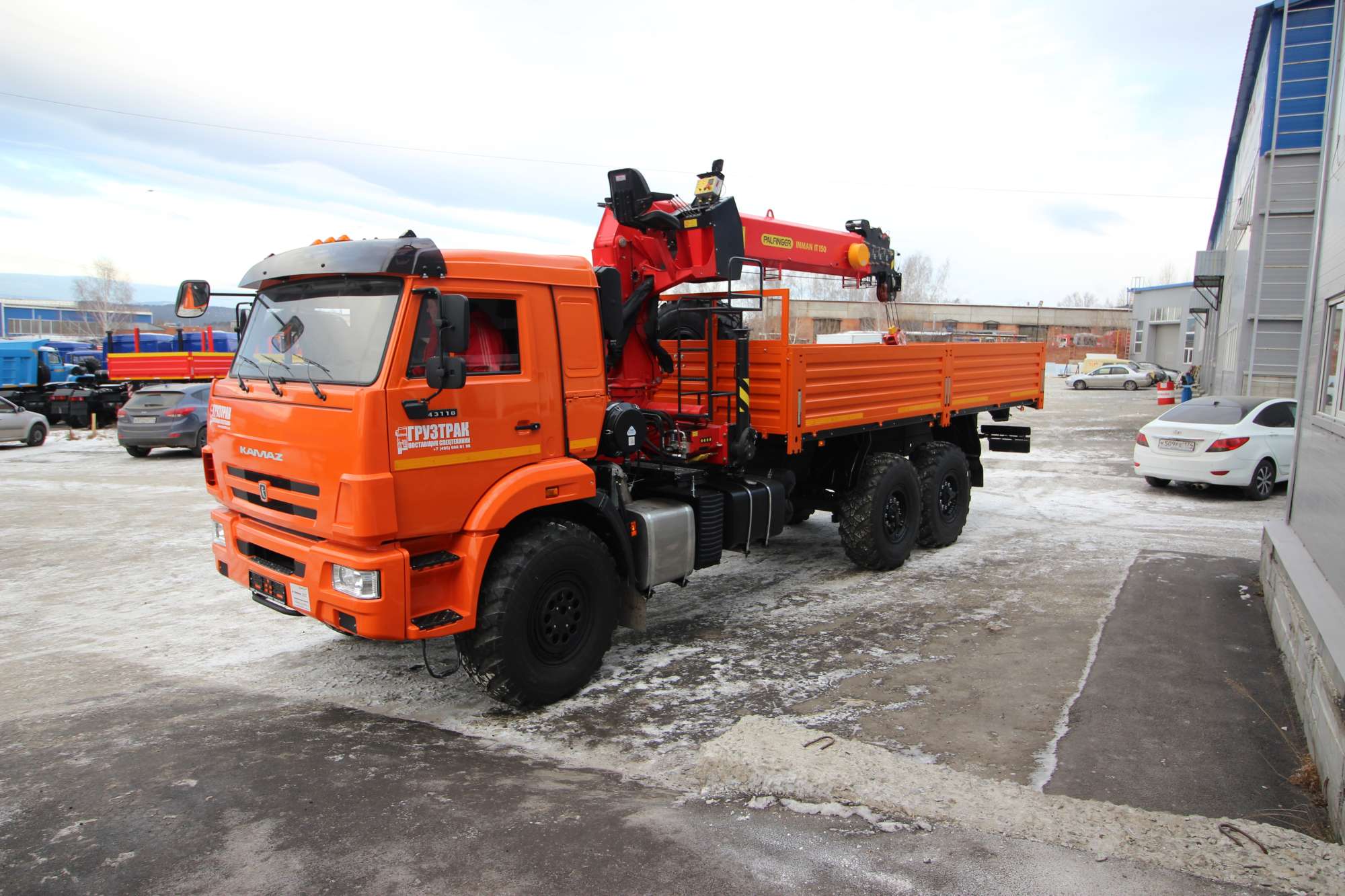 Бортовой КАМАЗ 43118-3027-50 с КМУ Инман ИТ-150 3