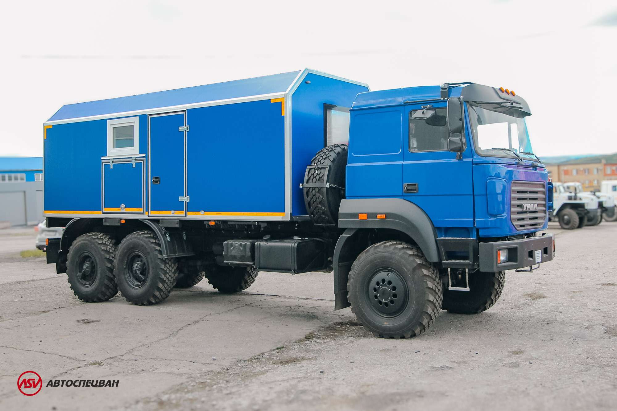 Транспортно-бытовой автомобиль ТБМ Урал 4320-4972-80 0