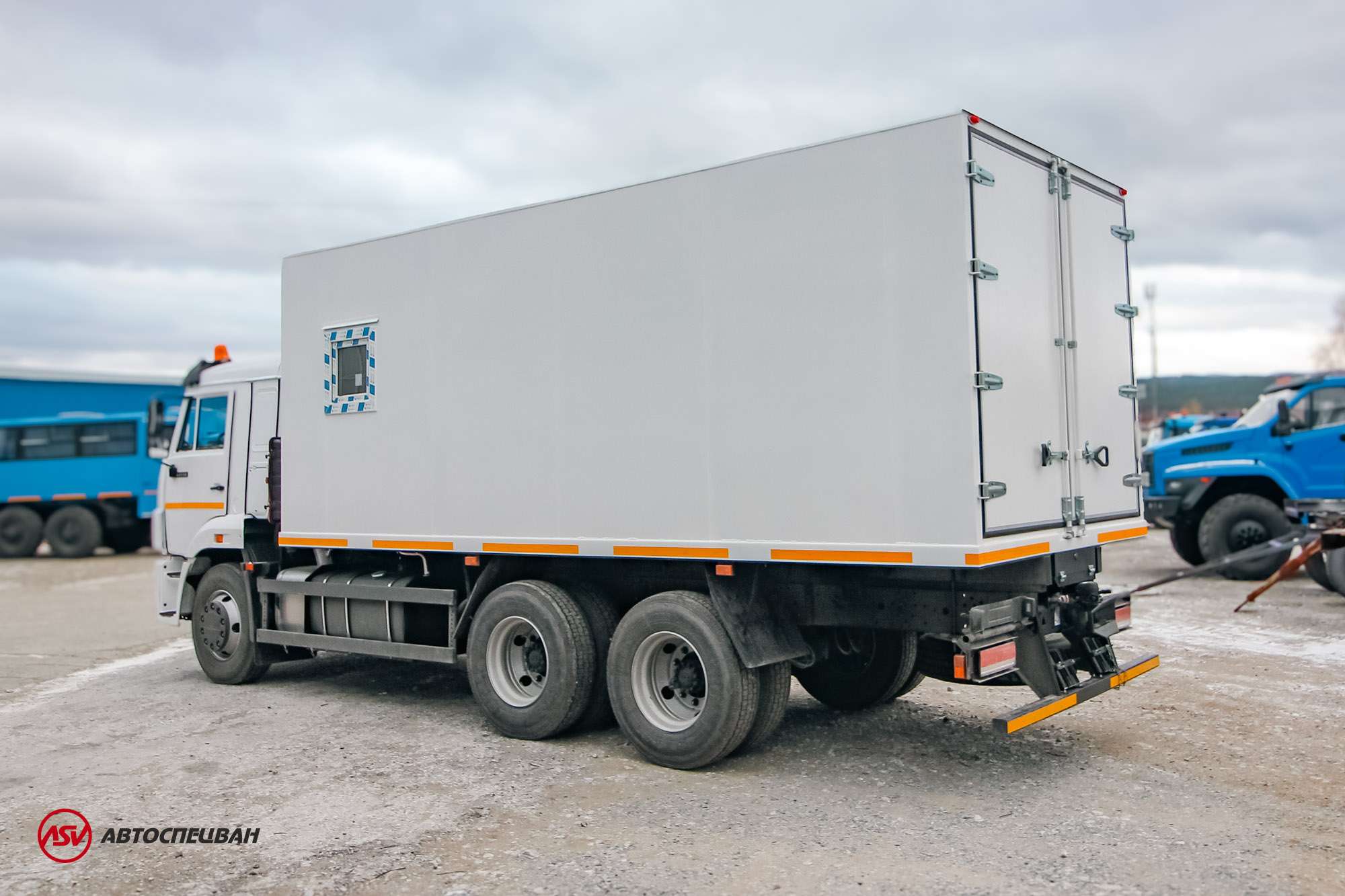 Автомобиль для взрывчатых веществ КамАЗ 65115 4