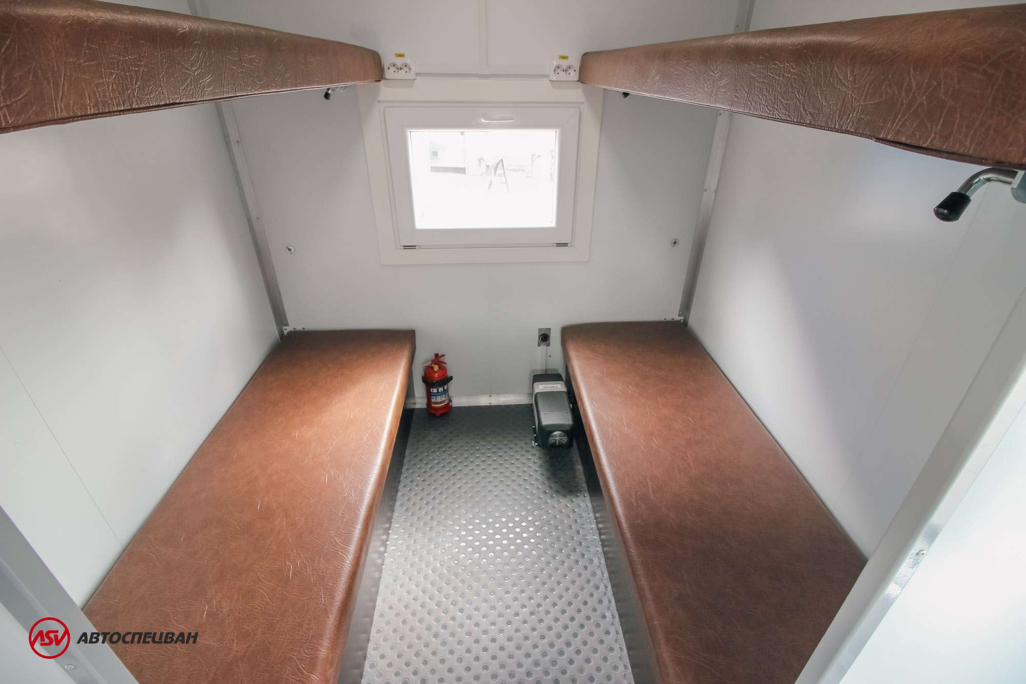 Транспортно-бытовой автомобиль ТБМ Урал 4320-1912-60Е5 9