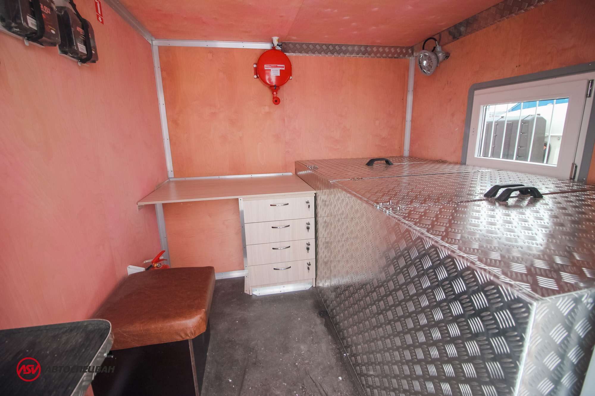 Автомобиль для перевозки взрывчатых веществ (EX/III). КамАЗ 43118-50. 7