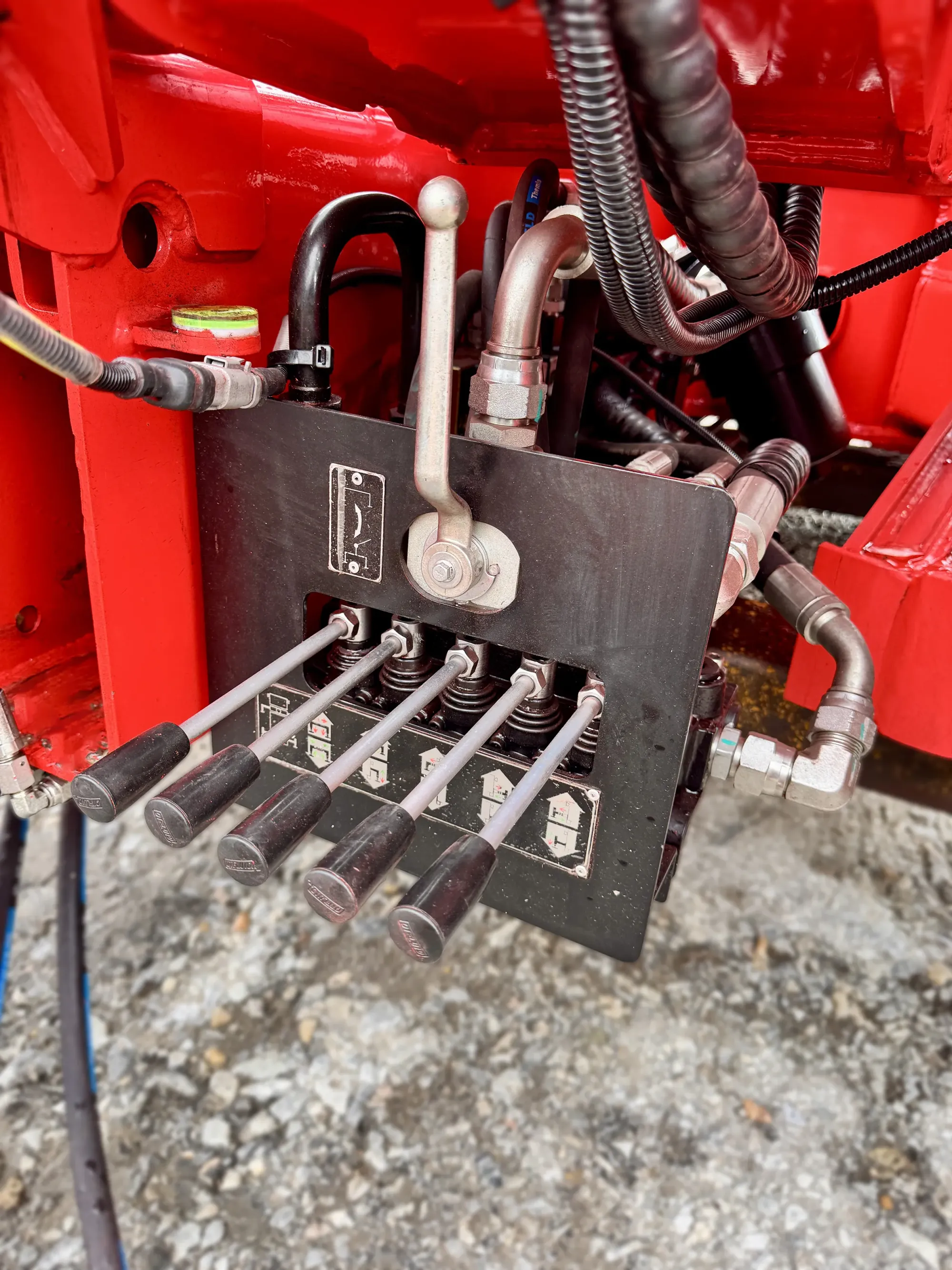 КМУ Sunhunk K-438-6 13