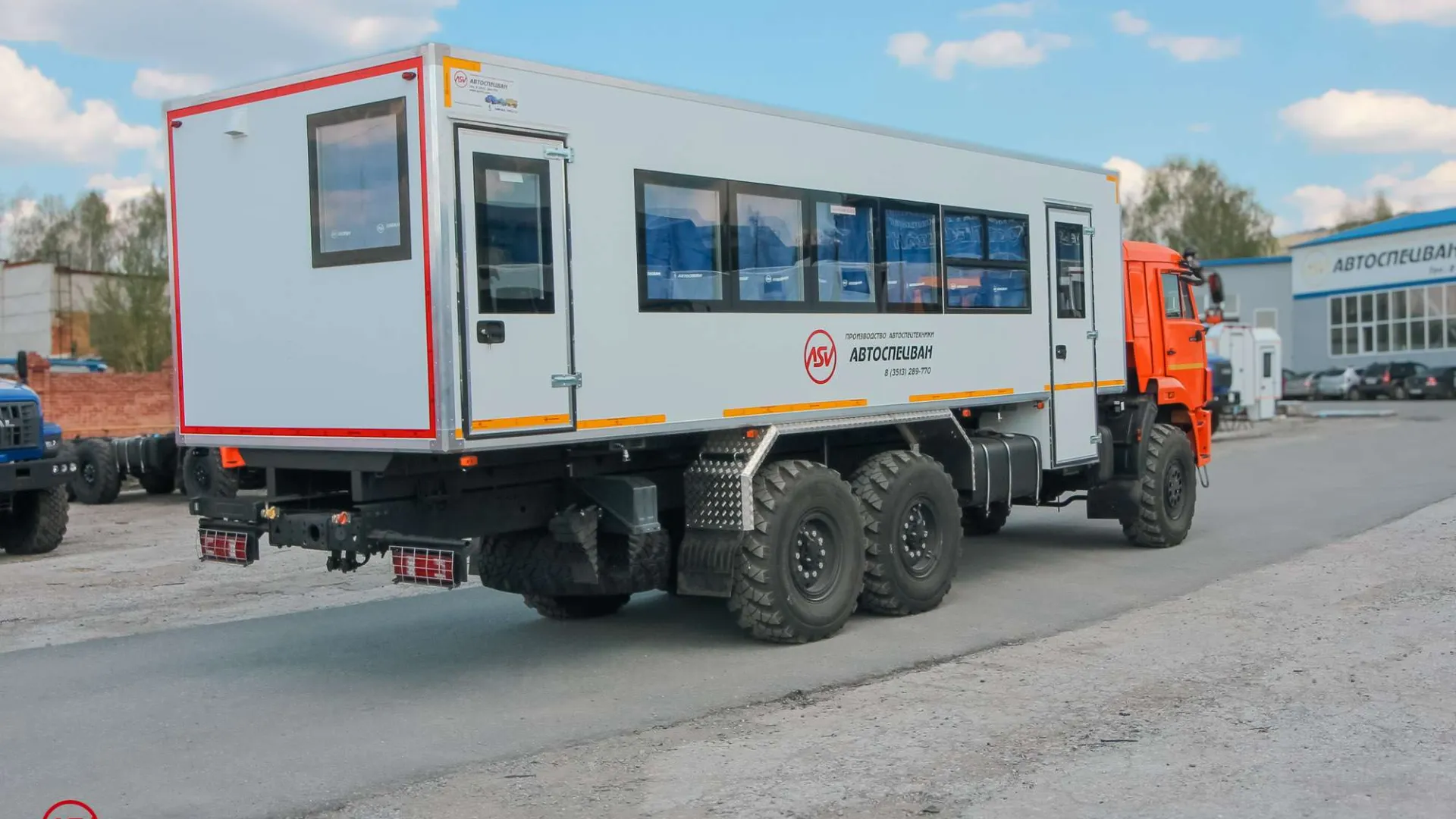 Вахтовый автобус 32 места на шасси КАМАЗ-43118-50 (Евро 5) 4